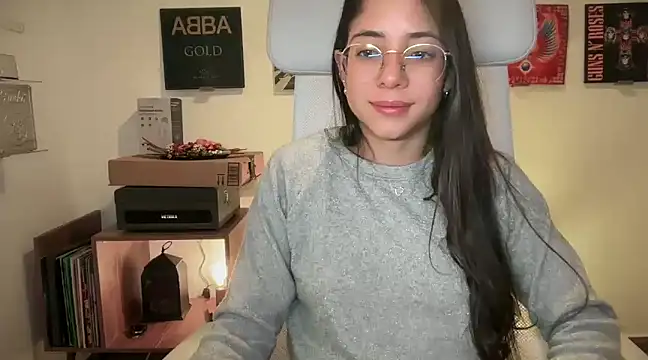 adriana  sosa  online show from February 12, 11:09 pm