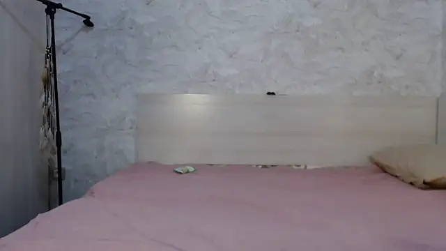 Snapshot of Terpsichore_Muse chatting on February 27, 11:06 am Terpsichore Muse online show from February 27, 11:06 am