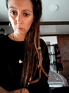 Snapshot of Terpsichore_Muse chatting on November 3, 11:03 am Terpsichore Muse online show from November 3, 11:03 am