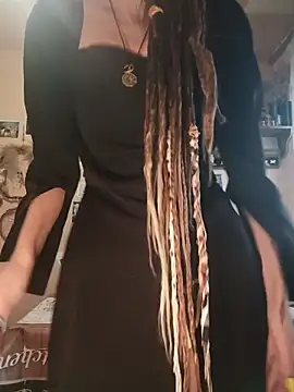 Snapshot of Terpsichore_Muse chatting on December 15, 11:49 am Terpsichore Muse online show from December 15, 11:49 am