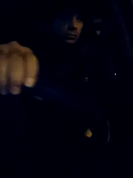 J0nyhson online show from December 4, 4:11 am