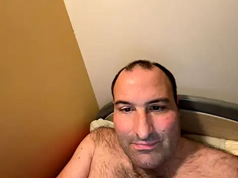 FrankTaylor66 online show from November 12, 9:18 pm