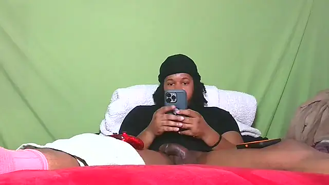 Carolinayoungin online show from October 11, 8:32 pm