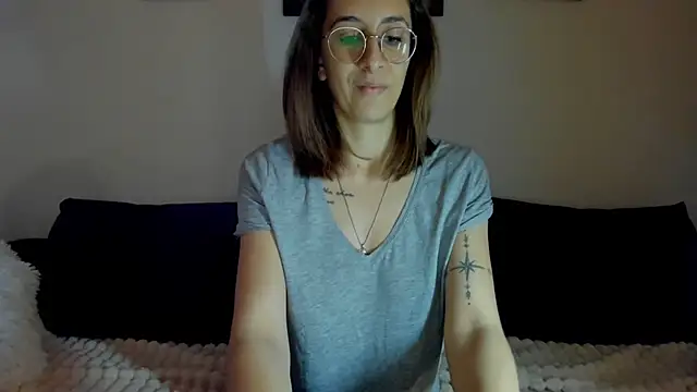 DesireMore90 online show from February 17, 10:07 pm