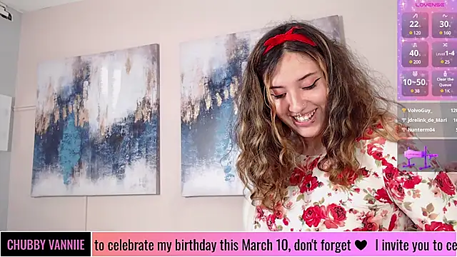 Snapshot of chubby_vanniie_ chatting on March 4, 12:39 am chubby vanniie online show from March 4, 12:39 am