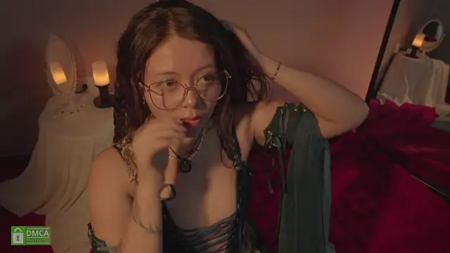 abbyhall  online show from April 7, 10:22 pm