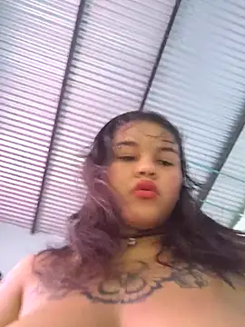 Snapshot of Bellota_22_Fuckme chatting on September 27, 2:45 pm Bellota 22 Fuckme online show from September 27, 2:45 pm