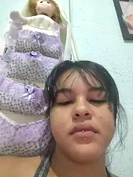 Bellota 22 Fuckme online show from November 14, 11:25 am