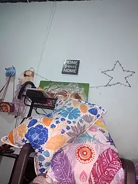 Bellota 22 Fuckme online show from February 25, 2:56 am