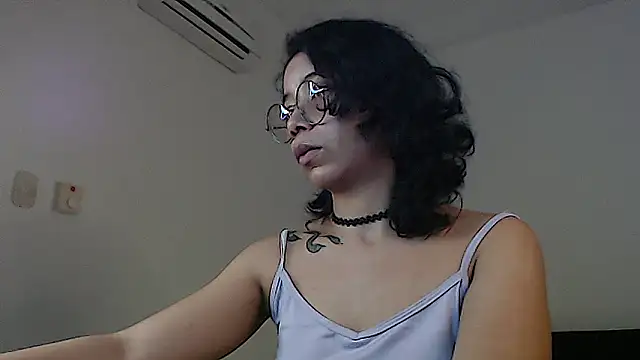 Putaku San online show from December 18, 6:07 am