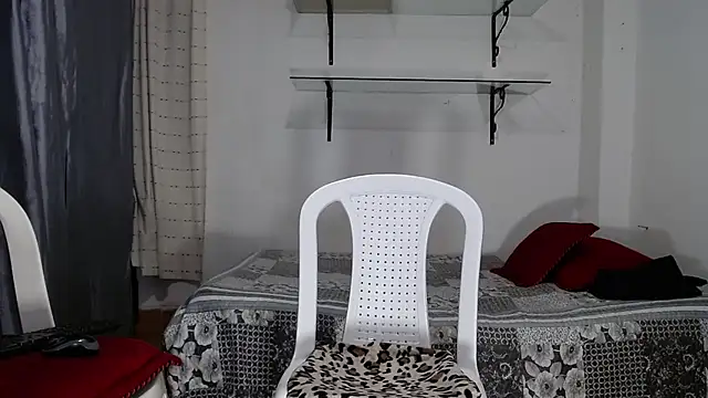 LillDamian online show from March 29, 11:50 pm