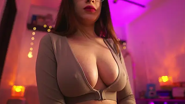 Snapshot of melissajoness3 chatting on October 25, 12:10 am melissajoness3 online show from October 25, 12:10 am