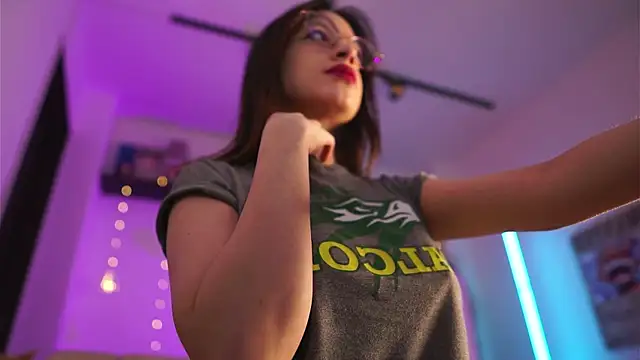 melissajoness3 online show from October 18, 12:01 am