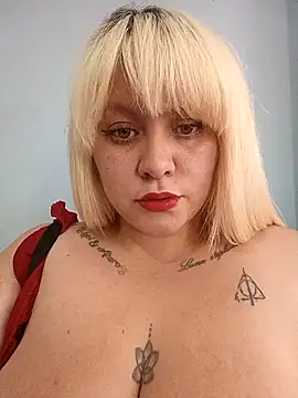 Snapshot of miley_jensen chatting on November 14, 2:54 pm miley jensen online show from November 14, 2:54 pm