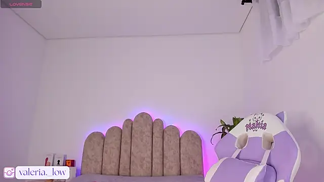 nahia low online show from September 18, 5:54 am