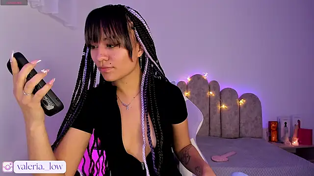 nahia low online show from November 29, 5:07 am