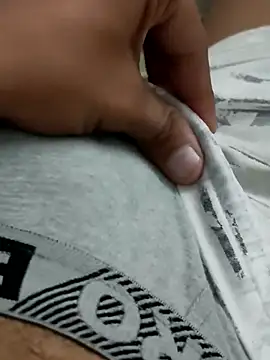 felix dion online show from October 24, 7:57 pm