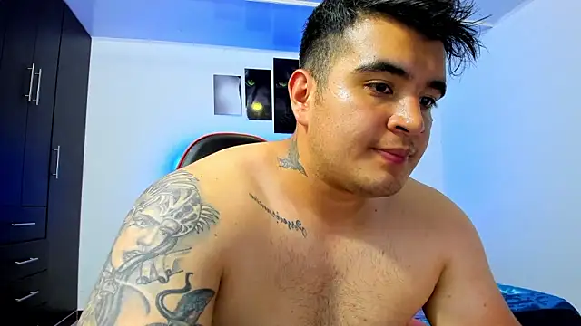 Snapshot of thiago_cp chatting on February 7, 9:37 am thiago cp online show from February 7, 9:37 am