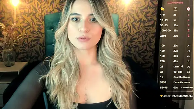 KiaraCarter online show from March 7, 8:22 pm