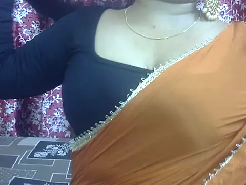 Lusty Wife1 online show from March 9, 7:17 pm