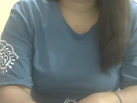 Lusty Wife1 online show from April 10, 9:49 am