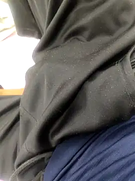 Horny boy321 online show from December 3, 9:31 am