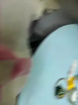 Horny boy321 online show from November 28, 8:20 pm