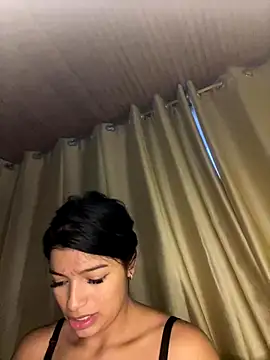 Snapshot of AgathaGeorgiou chatting on November 24, 10:43 pm AgathaGeorgiou online show from November 24, 10:43 pm