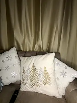 Snapshot of AgathaGeorgiou chatting on October 27, 10:44 pm AgathaGeorgiou online show from October 27, 10:44 pm