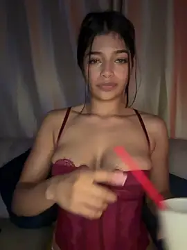 AgathaGeorgiou online show from February 9, 11:47 pm