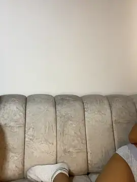 Snapshot of AgathaGeorgiou chatting on September 11, 10:21 pm AgathaGeorgiou online show from September 11, 10:21 pm