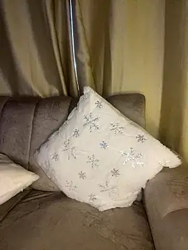 AgathaGeorgiou online show from January 7, 10:15 pm