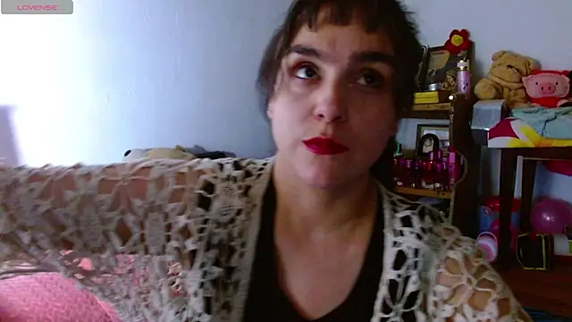 Snapshot of collette_beaufoy_ chatting on July 9, 11:59 pm collette beaufoy online show from July 9, 11:59 pm