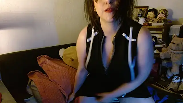 collette beaufoy  online show from February 15, 6:25 am