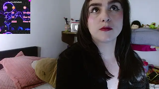 Snapshot of collette_beaufoy_ chatting on July 1, 10:43 pm collette beaufoy online show from July 1, 10:43 pm