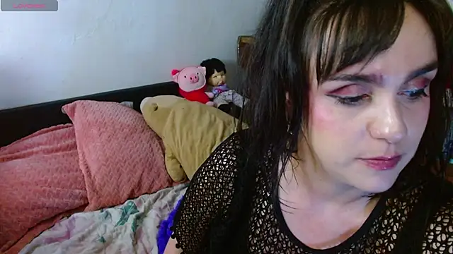 collette beaufoy  online show from April 5, 5:36 am