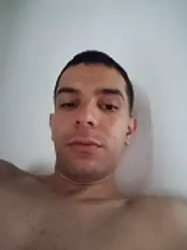 Snapshot of dreiico chatting on May 21, 12:24 pm dreiico online show from May 21, 12:24 pm