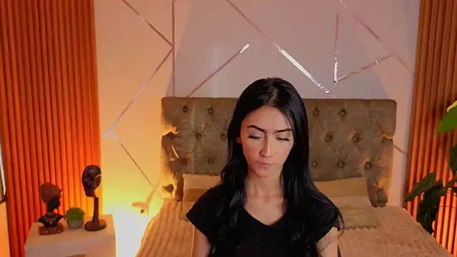 Snapshot of Coralinnee_ chatting on July 17, 10:07 pm Coralinnee online show from July 17, 10:07 pm