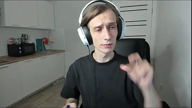 Rick Reed online show from April 15, 11:38 pm