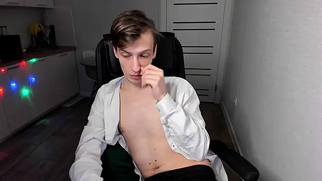 Snapshot of Rick_Reed chatting on November 25, 3:51 am Rick Reed online show from November 25, 3:51 am