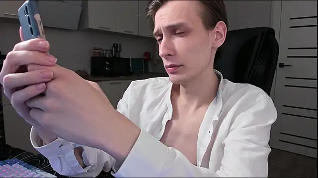 Rick Reed online show from April 19, 1:06 am