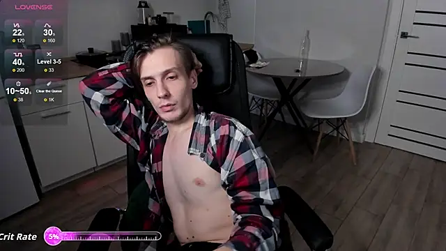 Snapshot of Rick_Reed chatting on November 6, 2:26 am Rick Reed online show from November 6, 2:26 am