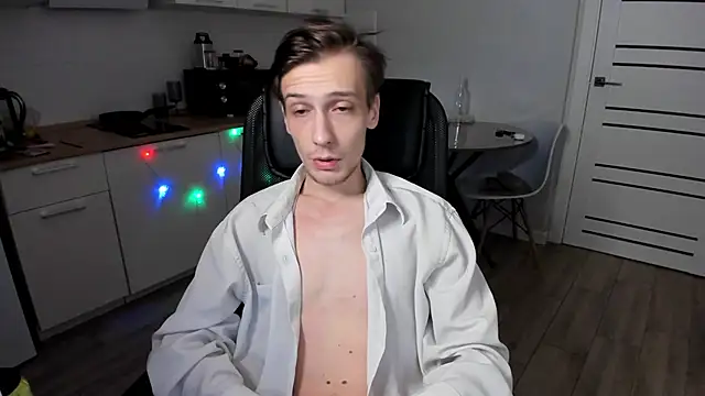 Snapshot of Rick_Reed chatting on November 8, 3:32 am Rick Reed online show from November 8, 3:32 am