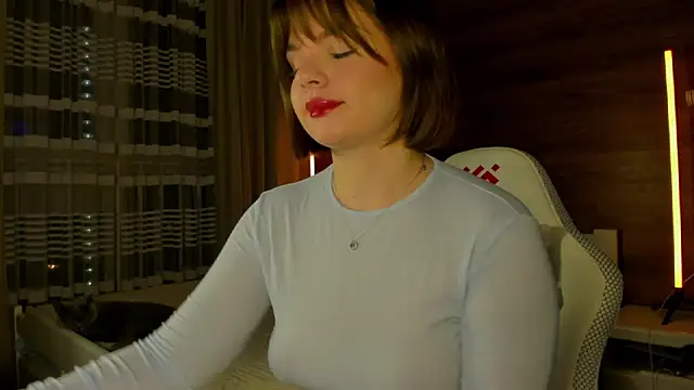 Elizabeth Hottie  online show from May 18, 11:20 pm