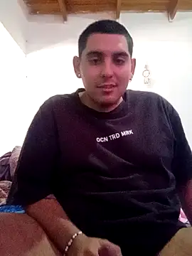 Snapshot of lil_burger chatting on September 11, 5:13 pm lil burger online show from September 11, 5:13 pm
