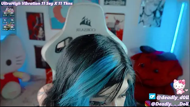 Deadly Doll online show from December 17, 8:14 pm