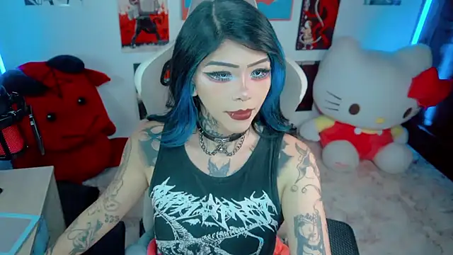 Snapshot of Deadly_Doll chatting on April 30, 8:49 pm Deadly Doll online show from April 30, 8:49 pm
