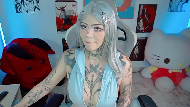 Deadly Doll online show from March 13, 10:15 pm