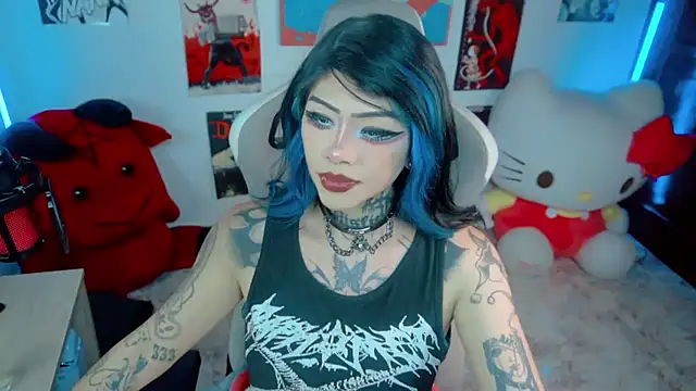 Snapshot of Deadly_Doll chatting on April 30, 8:57 pm Deadly Doll online show from April 30, 8:57 pm