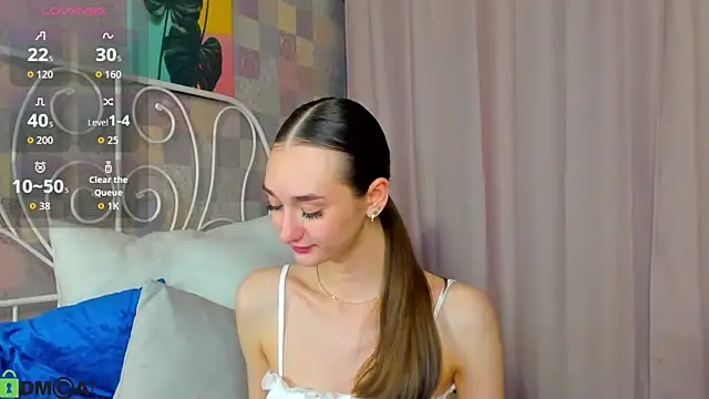 Kelly Powell online show from November 15, 2:26 am